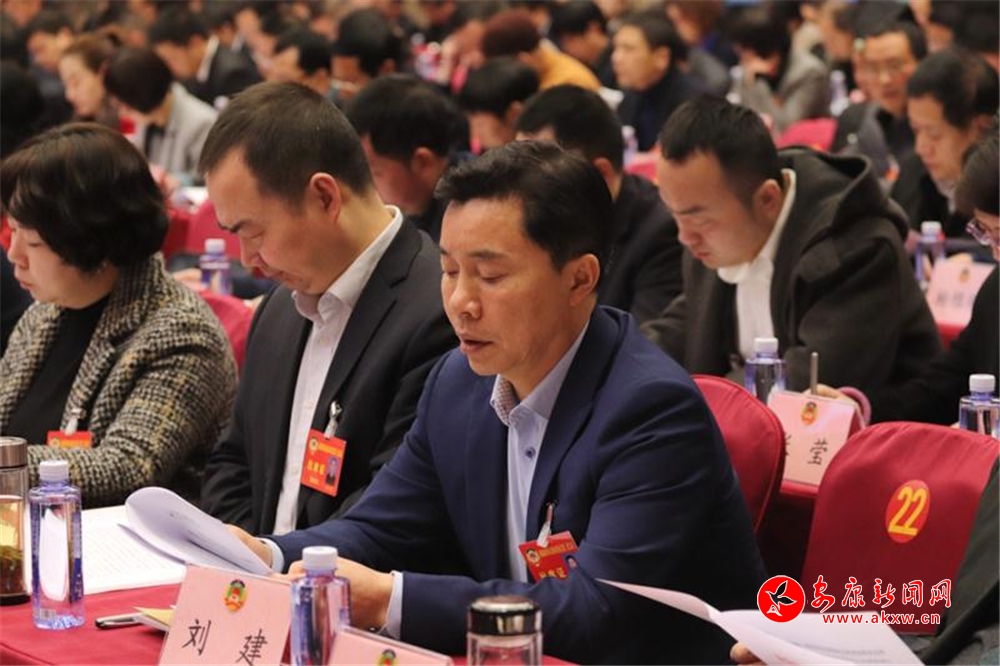 �ɕ�(hu��)���\