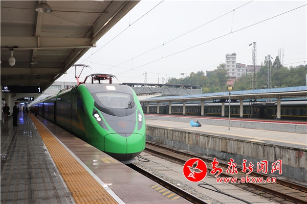 ҕ�����������˄�܇�M�_�� 1С�r59��ֱ�_����