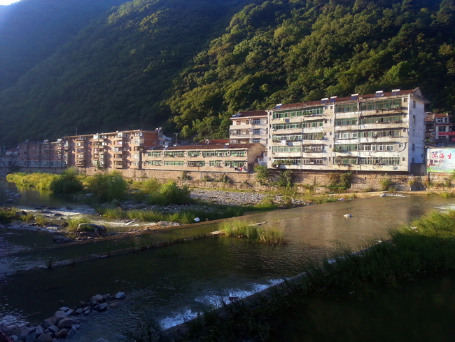 Ϧ�(y��ng)�µ��L(zh��ng)����